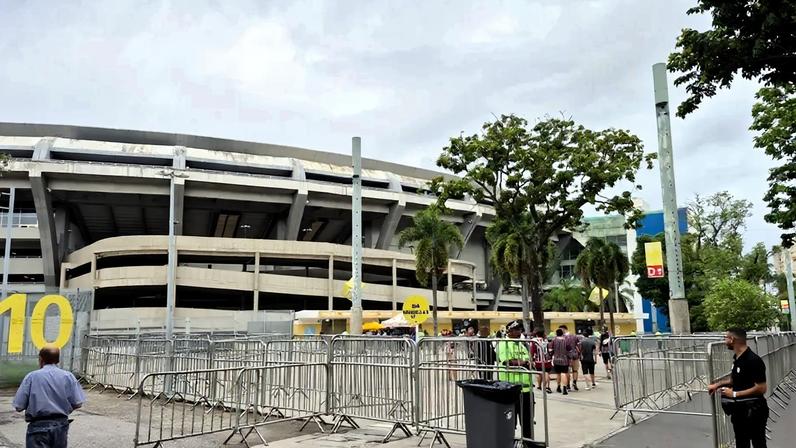 Maracanã é o palco do jogo de volta da semifinal entre Fluminense e Vasco (Foto: Leonardo Bessa/Lance!)