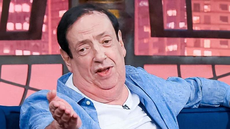 Marcos Oliveira detona convivência no Retiro dos Artistas: “Gritam pra caralh*”