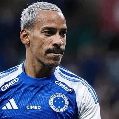 Joia do Cruzeiro viaja e surge como opção contra o Athletico