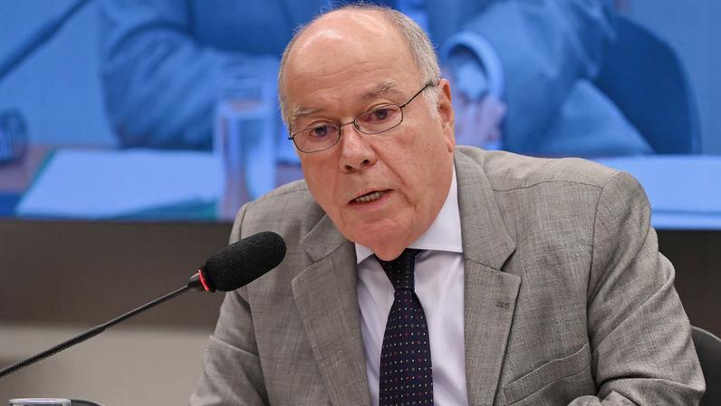 Governo afirma que plano de Lula pode evitar a guerra