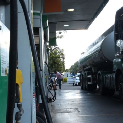 Subvenção de R$1,20 no diesel sai nesta semana, diz Durigan