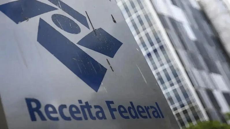 Moraes mandou investigar servidores no âmbito do inquérito das fakenews, mas apurações indicaram esquema envolvendo terceirizados.