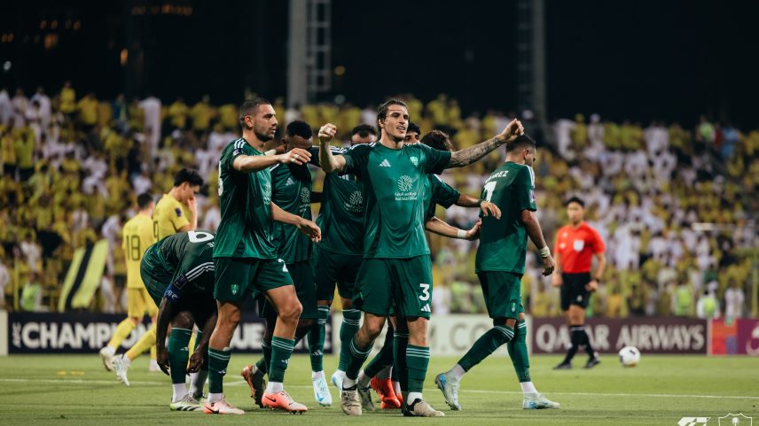 Roger Ibañez comemora gol pelo Al-Ahli contra Al-Wasl na Champions League da Ásia — Foto: Divulgação / Al-Ahli