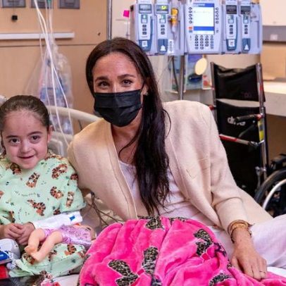 Meghan Markle faz surpresa em hospital infantil de Los Angeles após Netflix