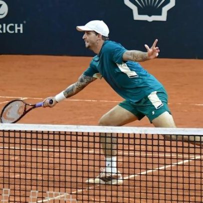Felipe Meligeni vence primeira partida de simples após 8 meses