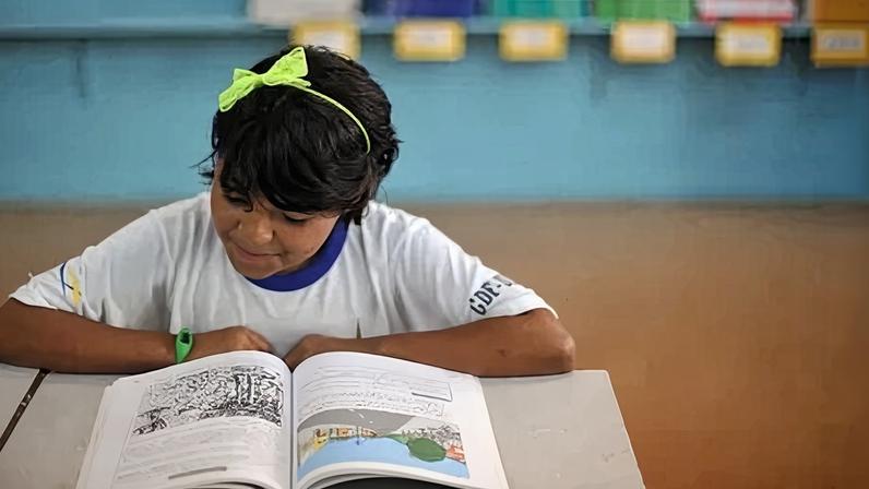 Estudantes criam animações para debater educação de meninas
