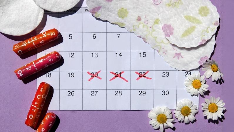 Variação no ciclo menstrual é mais comum do que parece e nem sempre é sinal de problema
