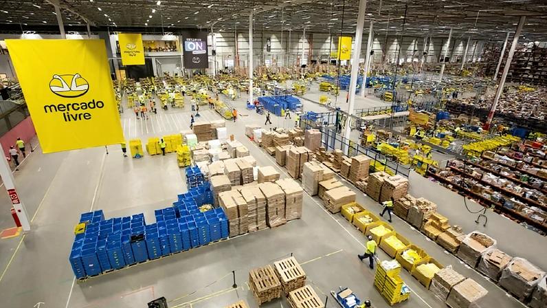 A empresa, com sede no Uruguai, mas que depende do Brasil para mais da metade de sua receita, planeja abrir 14 centros de distribuição do tipo "fulfillment" no país este ano