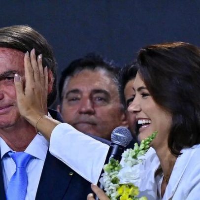 Michelle Bolsonaro é cotada ao Senado e renuncia a tudo para cuidar de Bolsonaro