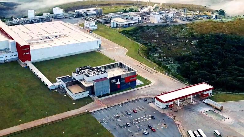 Fábrica da Coca-Cola em Itabirito