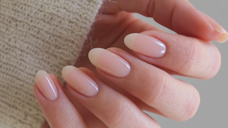 Anvisa proíbe produtos usados em unhas de gel