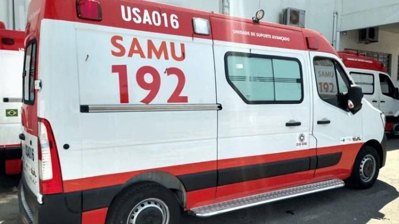 Motociclista fica em estado grave após colisão com caminhão na MGC-122