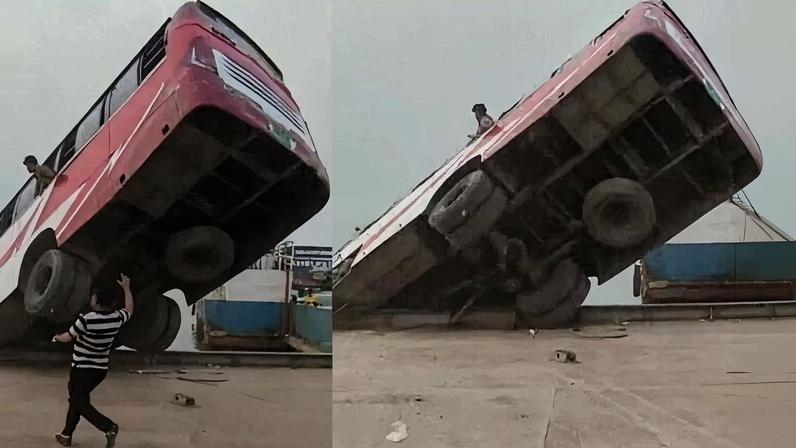 Ônibus caiu em rio enquanto esperava para embarcar em uma balsa