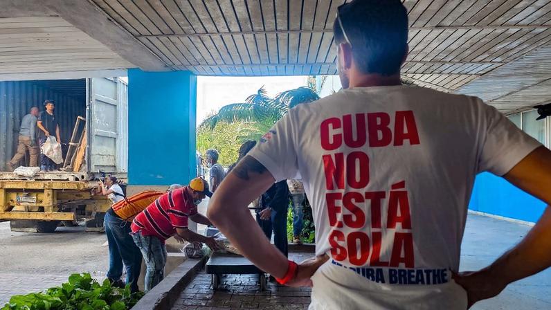 Aid brought by the Nuestra America flotilla from Mexico is unloaded at the William Soler Pediatric Cardiocenter in Havana on March 25, 2026. (Photo by Lisandra COTS / AFP)