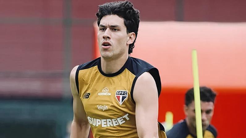 São Paulo e Botafogo acertam transferência de zagueiro