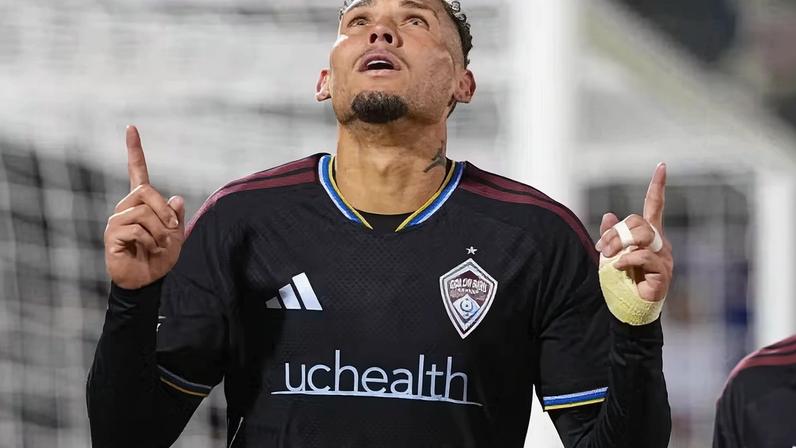 Rafael Navarro, ex-Botafogo e Palmeiras, comemora em vitória do Colorado Rapids — Foto: Divulgação