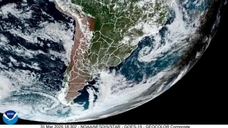 Nebulosidade que causa chuva no Sul do Brasil. Imagem de 31 de março de 2026