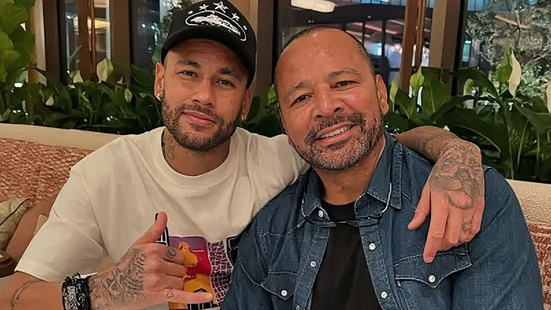 Neymar pai divulga jogo do Al-Hilal nas redes sociais