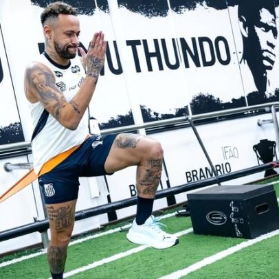Neymar faz treino físico no CT do Santos em dia de folga