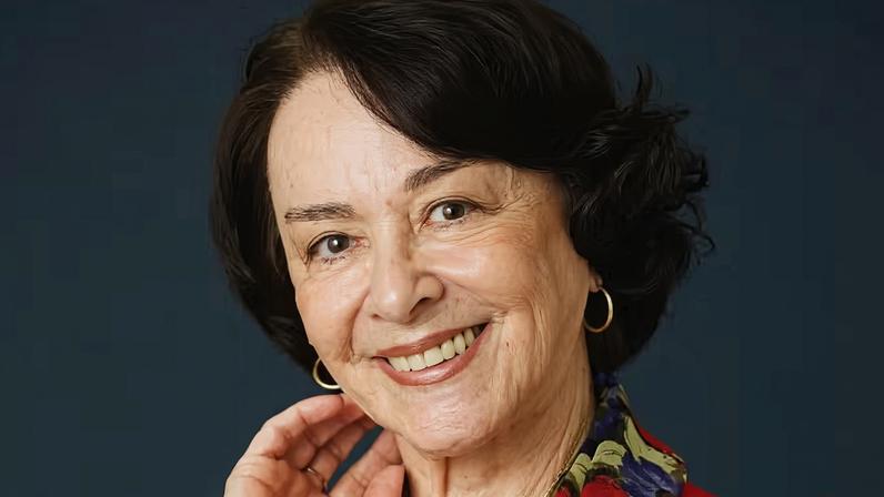 Nívea Maria afirma que artista não precisa buscar celebridade