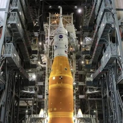 Artemis II: Nasa inicia transporte de foguete de 98 m