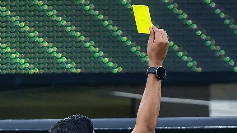 CBF inicia profissionalização da arbitragem e envia contratos a árbitros