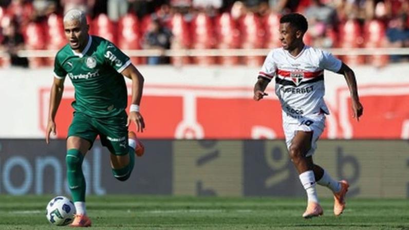 Duelo entre São Paulo e Palmeiras