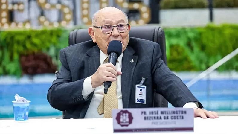 José Wellington anuncia exigência de certidão de antecedentes criminais