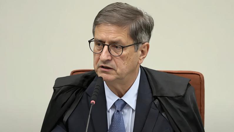 Paulo Gonet afirmou que não foram encontradas provas suficientes para manter o inquérito aberto e oferecer denúncia. (Foto: reprodução/Youtube TV Justiça)