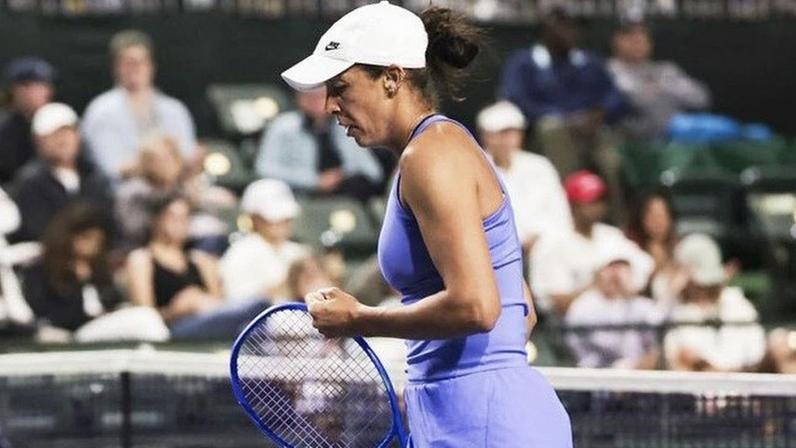 Pegula sofre na estreia; Keys avança