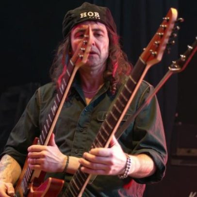 Phil Campbell, guitarrista de Motörhead por décadas, morreu aos 64 anos