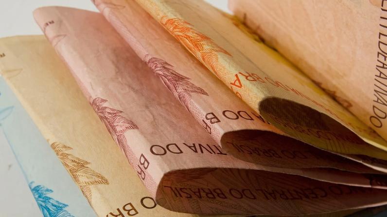 Economia brasileira deve crescer em ritmo moderado ao longo de 2026