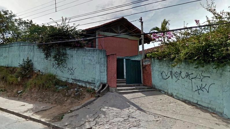 Estratégia é criar modelo diferente de gestão das escolas