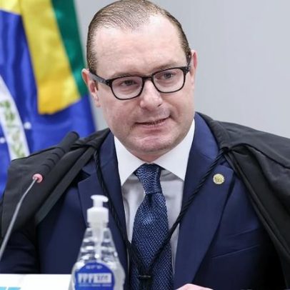 Zanin vota pela condenação de três políticos do PL por corrupção com emendas