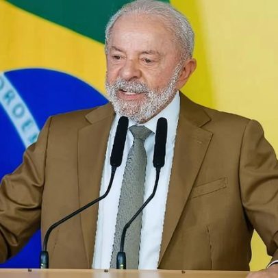 Lula critica Tarcísio em evento da Caravana Federativa em SP