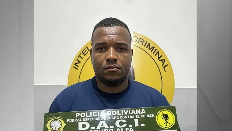 Um homem suspeito de liderar uma facção com atuação em Salvador foi preso na manhã desta segunda-feira (30)