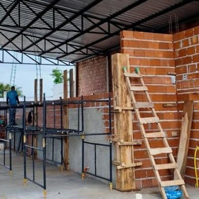 Igreja inicia construção de templos e espera concluir em 30 dias