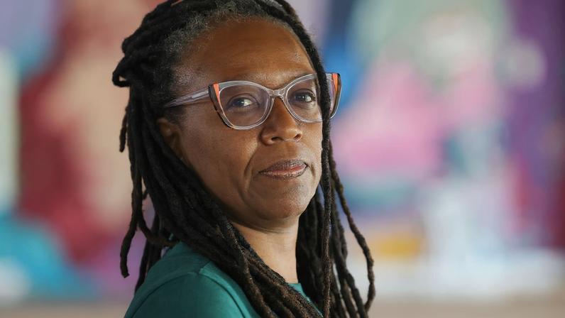 Mulheres negras do Centro-Oeste promovem concontro para organizar a Marcha das Mulheres Negras por Reação e Bem Viver (MMN2025), prevista para acontecer em 2025. Na foto, Fernanda Lopes, do Fundo Baobá pela Equidade Racial