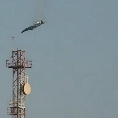 Kuwait afirma queda de aeronaves militares dos EUA; tripulação sobrevive