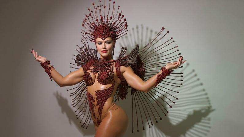 Virginia Fonseca explica conceito da fantasia para desfile da Grande Rio — Foto: Reprodução/ Instagram