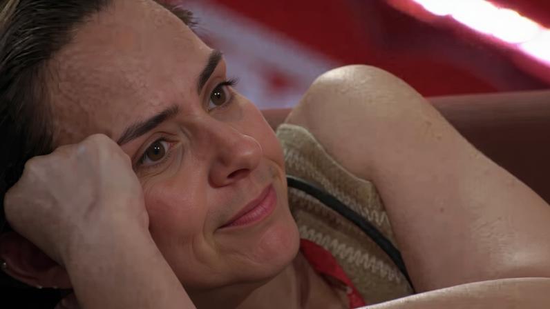 Ana Paula Renault se emociona no BBB 26 ao relembrar morte da mãe — Foto: Globoplay