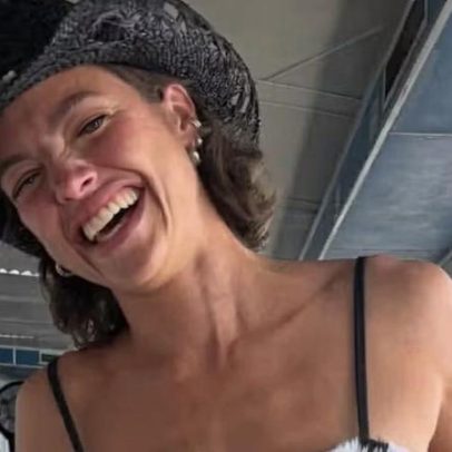 Agatha Moreira ostenta corpo em fotos; web reage com elogios