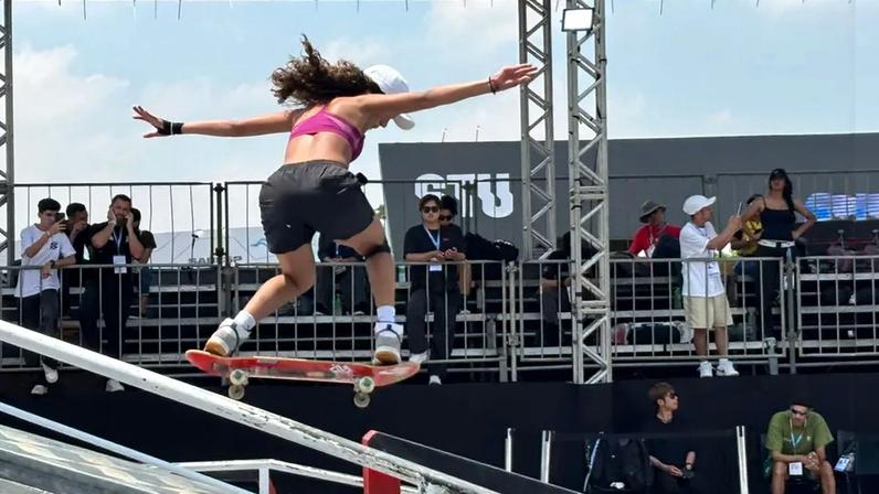 Rayssa Leal volta a treinar no Mundial de SKate (Foto: Beatriz Pinheiro/ Lance!)