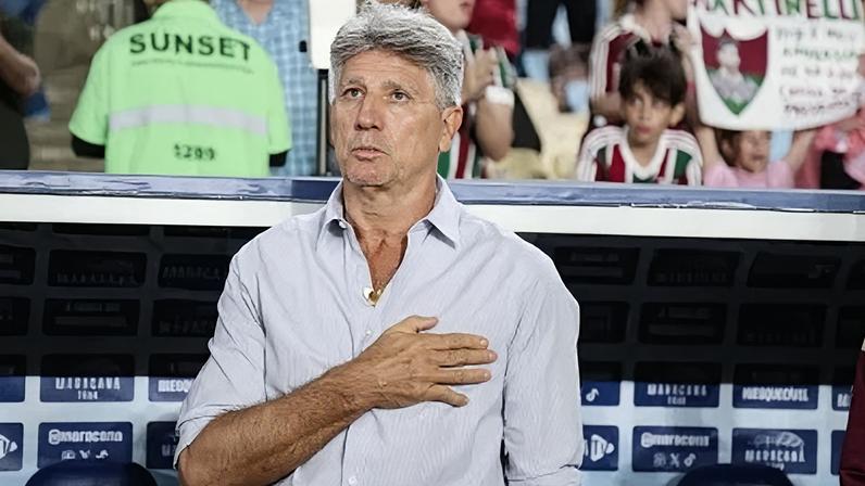 Renato Gaúcho retorna ao Vasco e cobra elenco, faz pedido à torcida