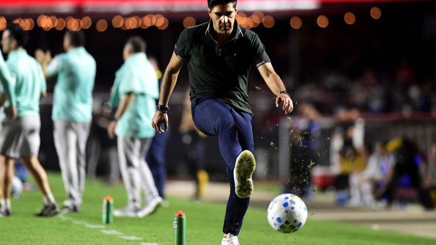 Abel Ferreira expulso em São Paulo x Palmeiras — Foto: Marcos Ribolli