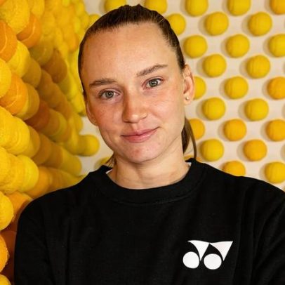 Rybakina busca vitória em Miami após dois vices