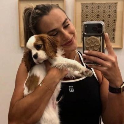 Sabalenka e Andreeva, mães de pets, curtem filhotes em Indian Wells
