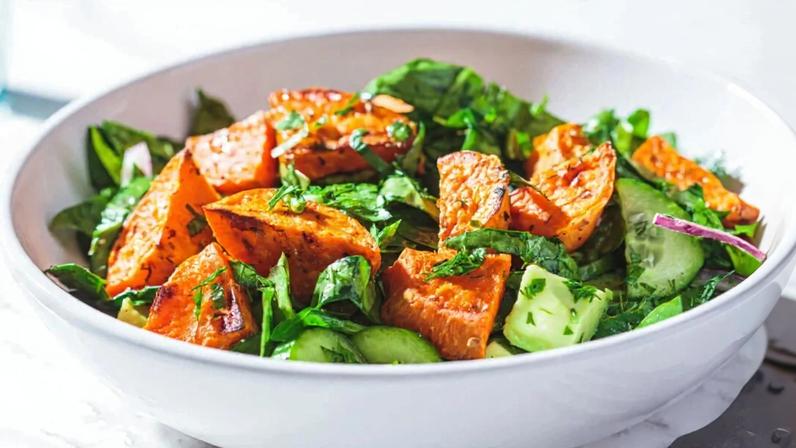 Cardápio semanal: 5 receitas leves e saudáveis com batata-doce