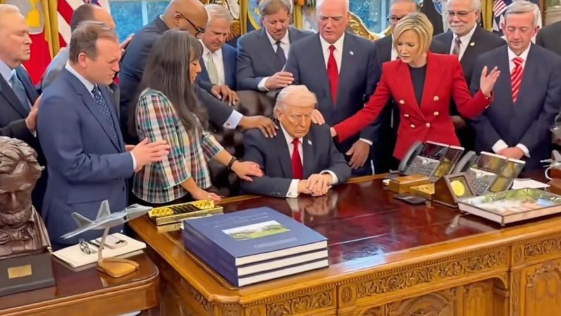 Pastores oram por proteção a Trump em meio à guerra