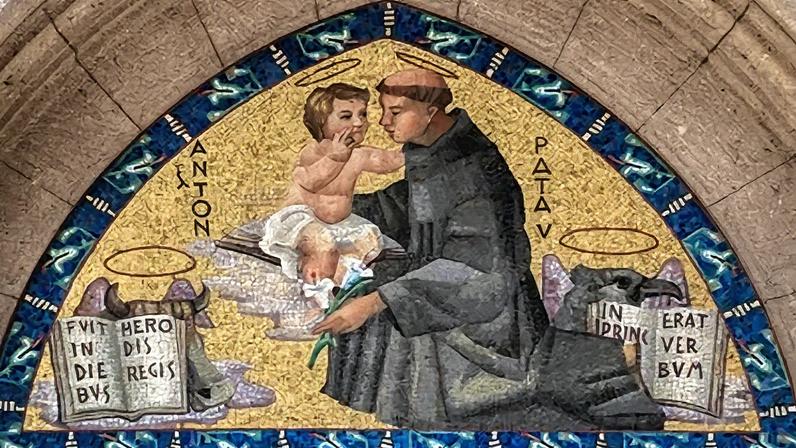 Como diferentes religiões celebram a Páscoa ao redor do mundo